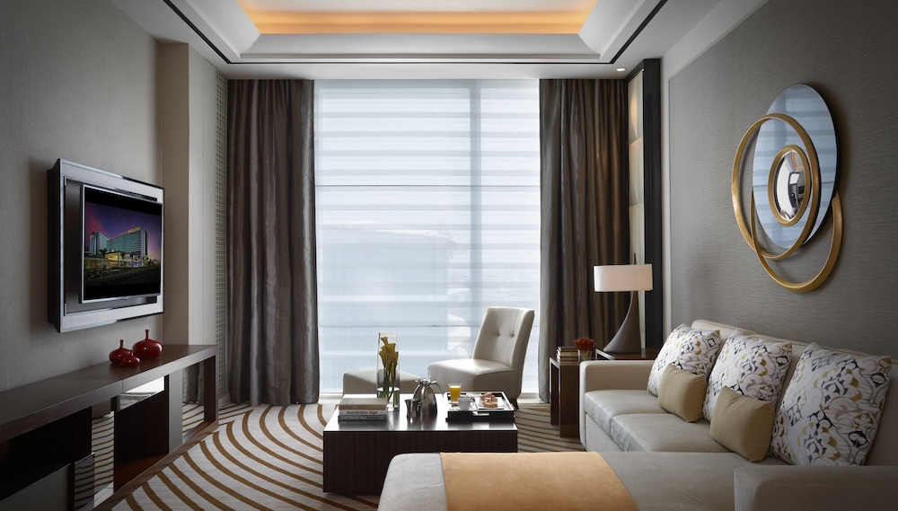 Solaire Resort Entertainment City 37/66