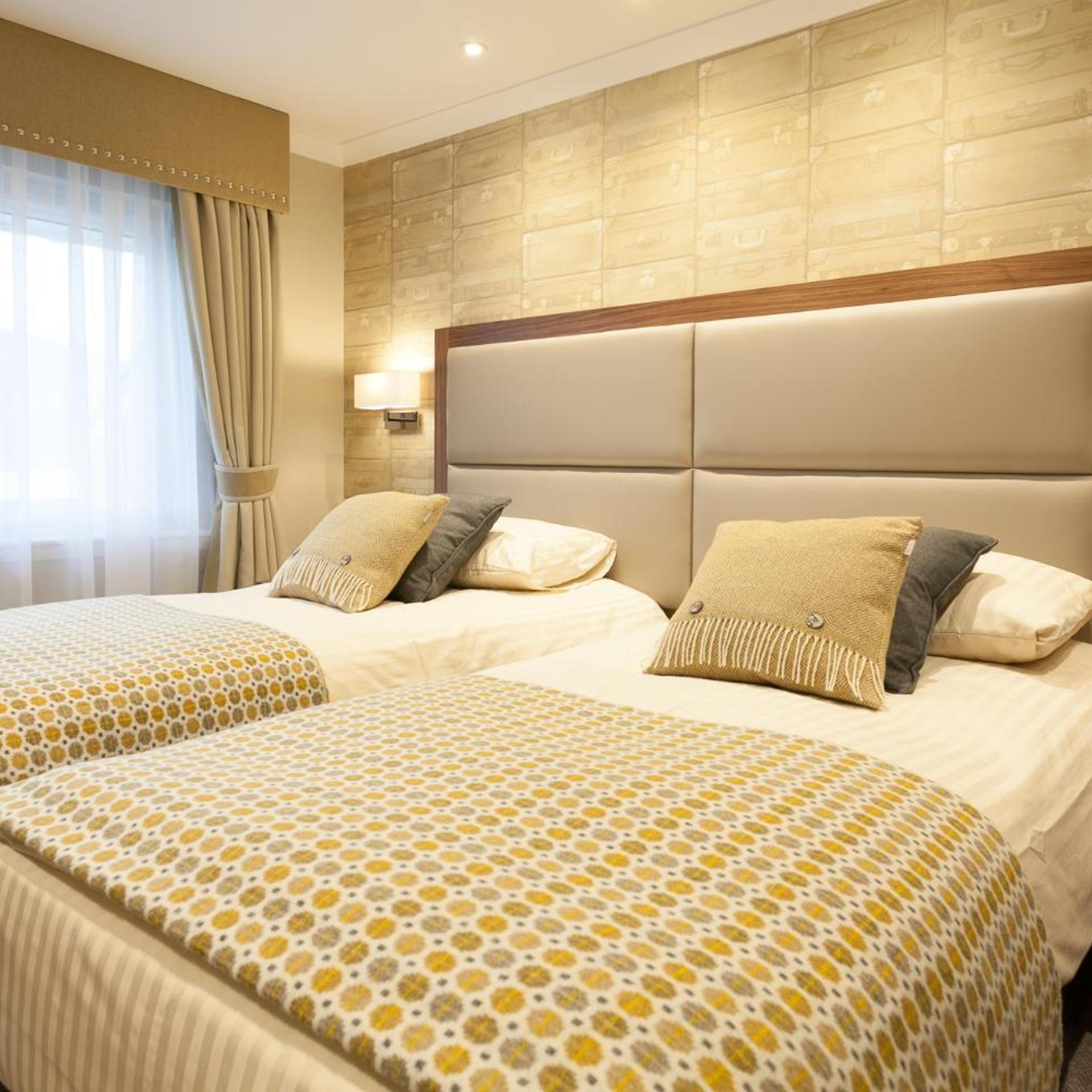 Room, Twin Beds, Loch View، Cruachan Hotel 4/10