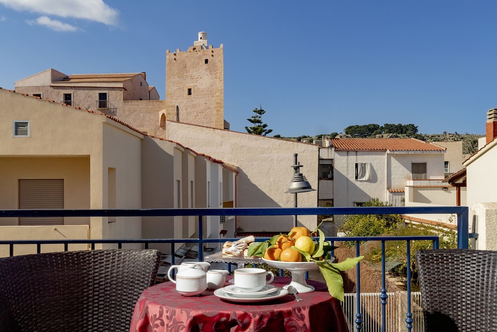 Hotel *** Riva Del Sole 35/47
