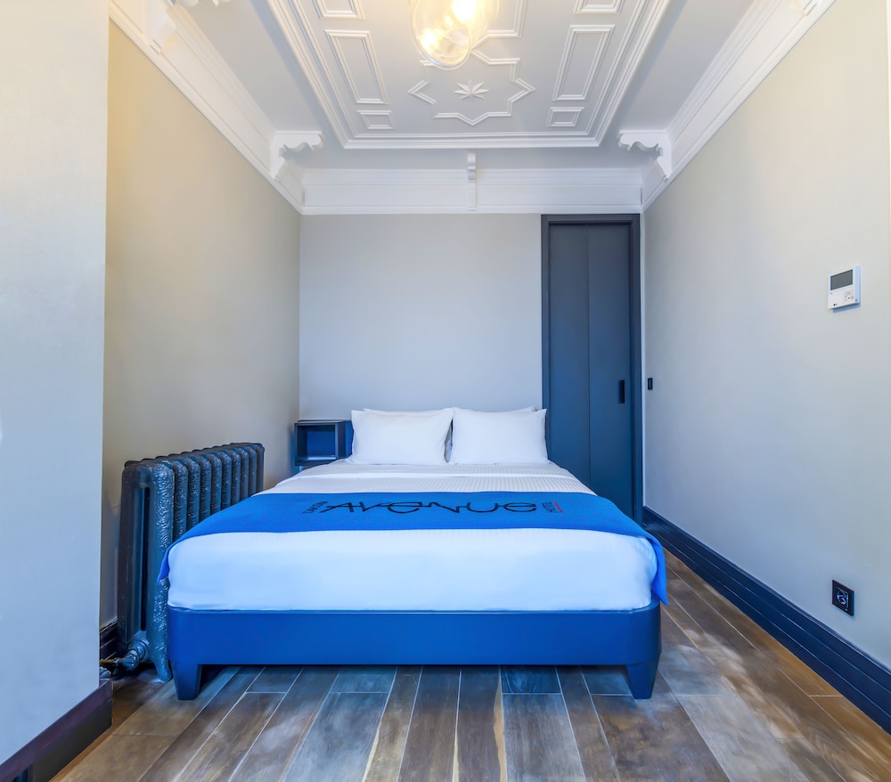 BASIC, DOUBLE BED