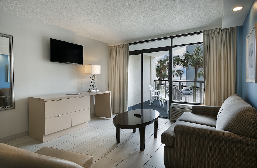 Captains Quarters Resort 43/72