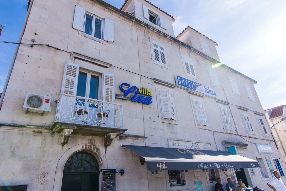VILA LIZA 2/62