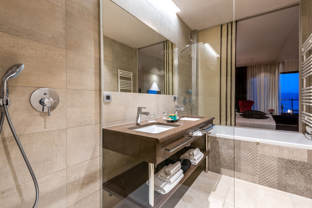 HOTEL PLAZA DUCE 50/50