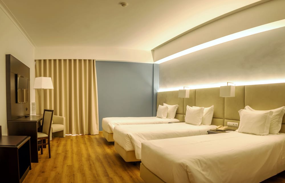Hotel Covilha Dona Maria Affiliated By Melia 23/62