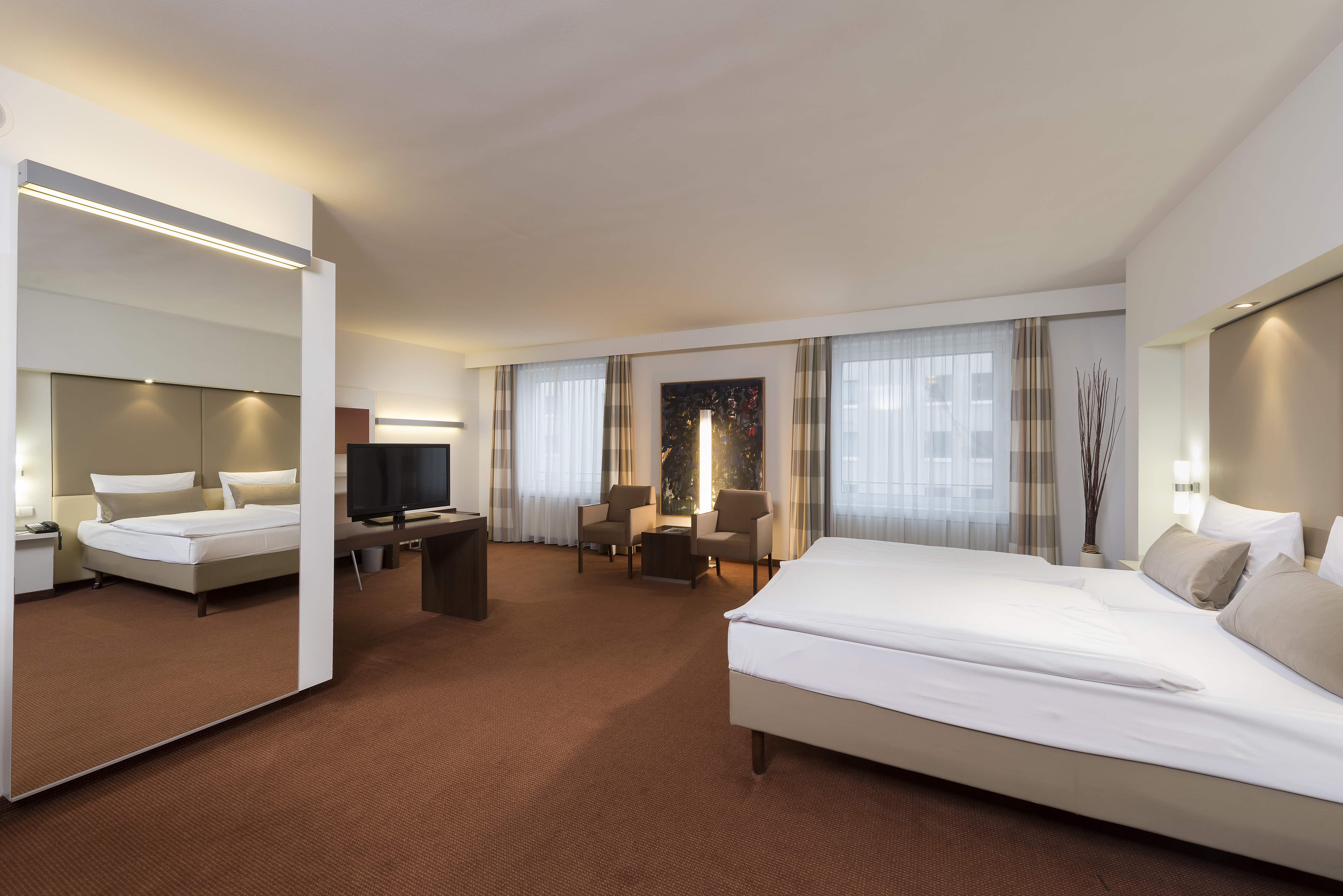 Estrel Berlin 11/50