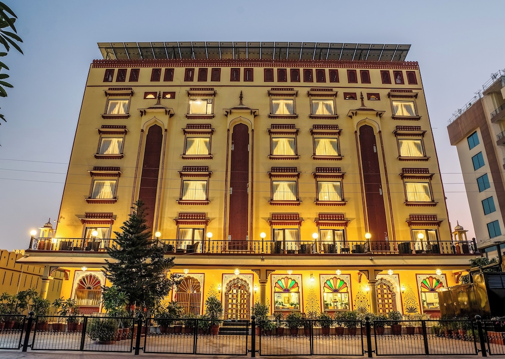 HOTEL UMAID RESIDENCY photo3