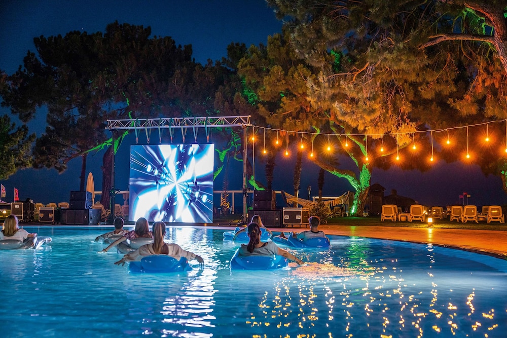 TUI Magic Life Rixos Beldibi +16 53/62