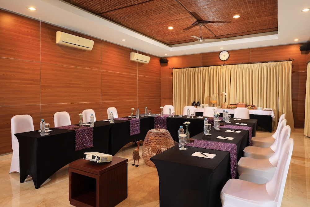 Amadea Resort & Villas 52/65