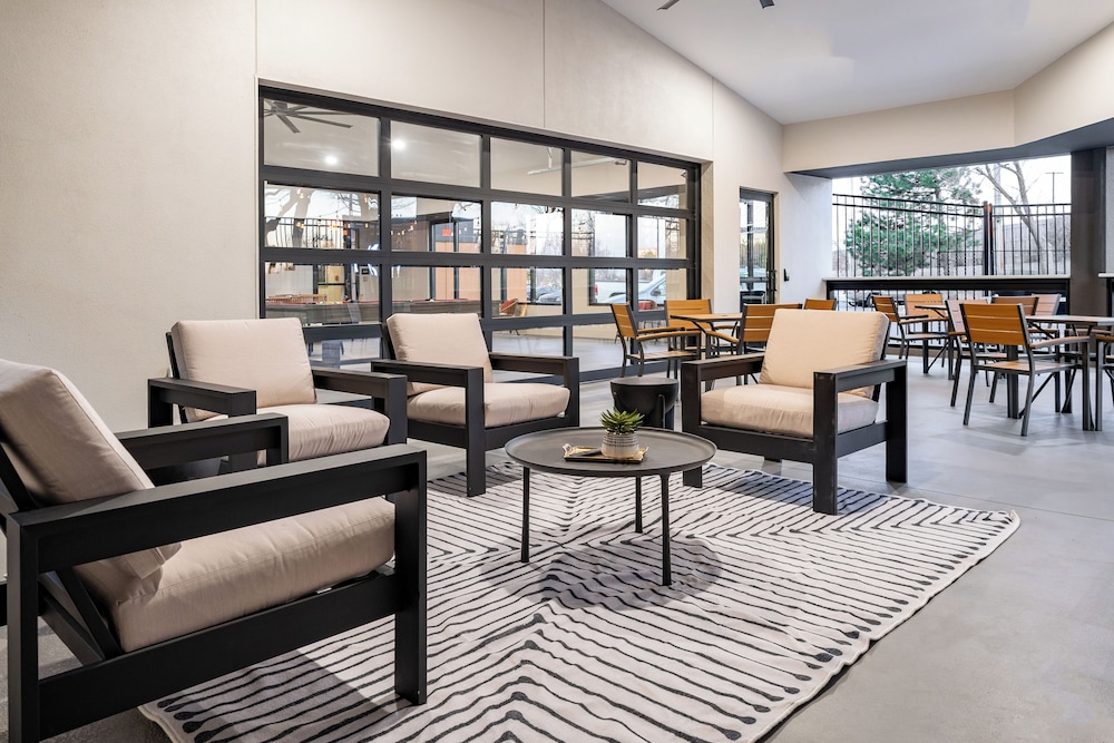 Hyatt Place Oklahoma City - Northwest 22/43