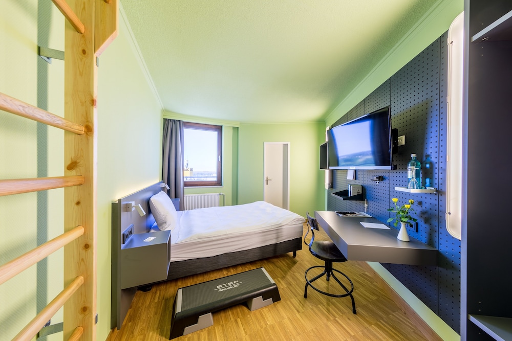Mk Hotel Remscheid 7/61