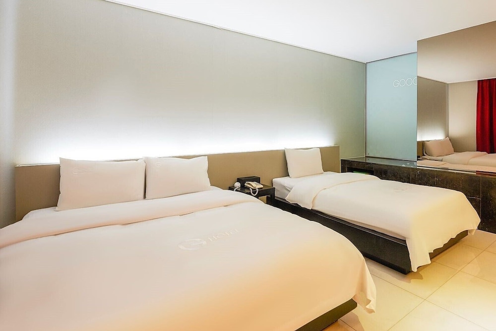 G Tourist Hotel 25/53