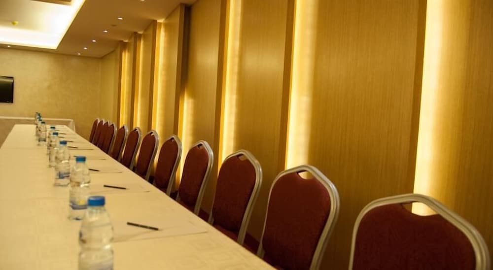 Elite Hotel & Spa Beirut 30/34