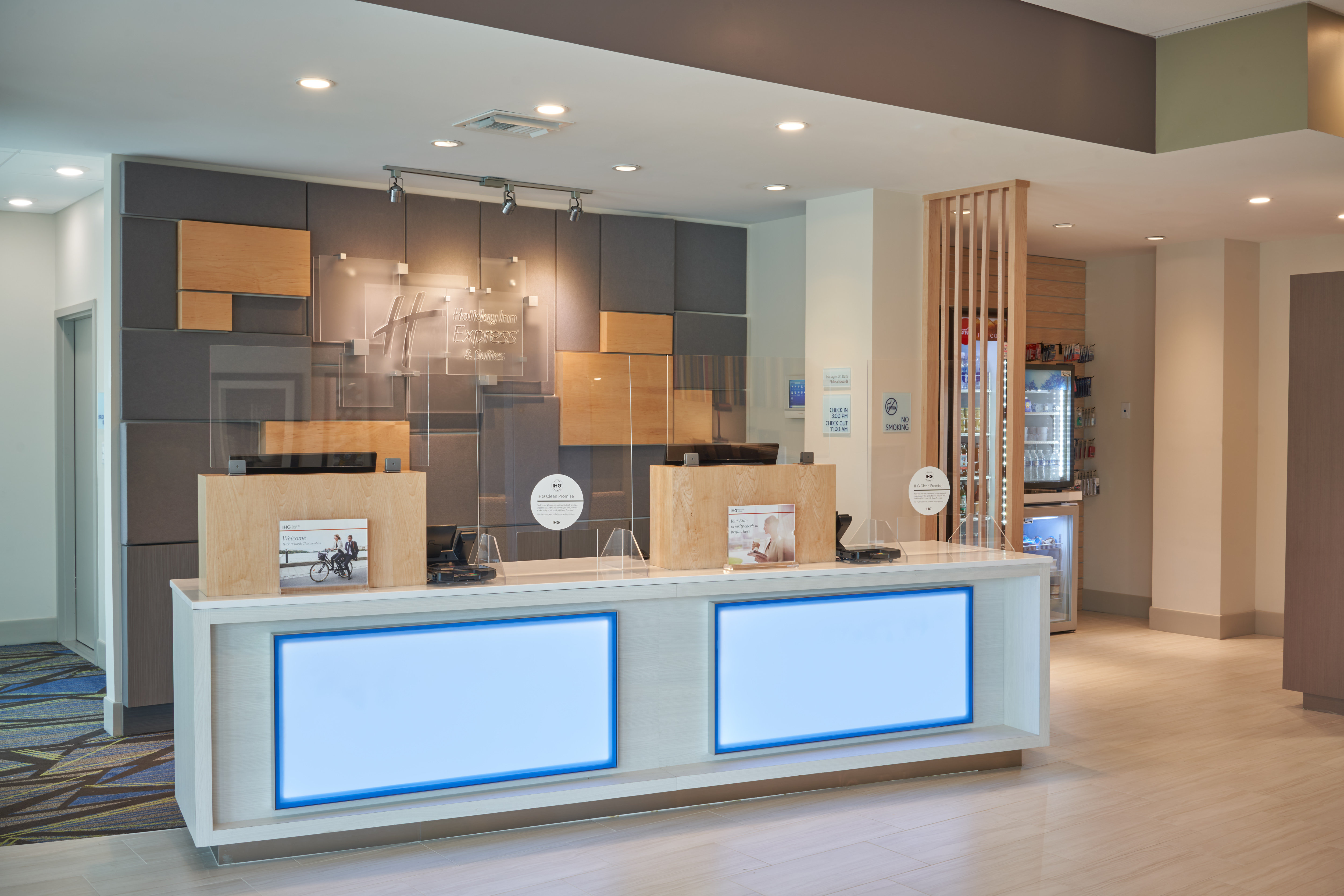 Holiday Inn Express Doral Miami 9/56