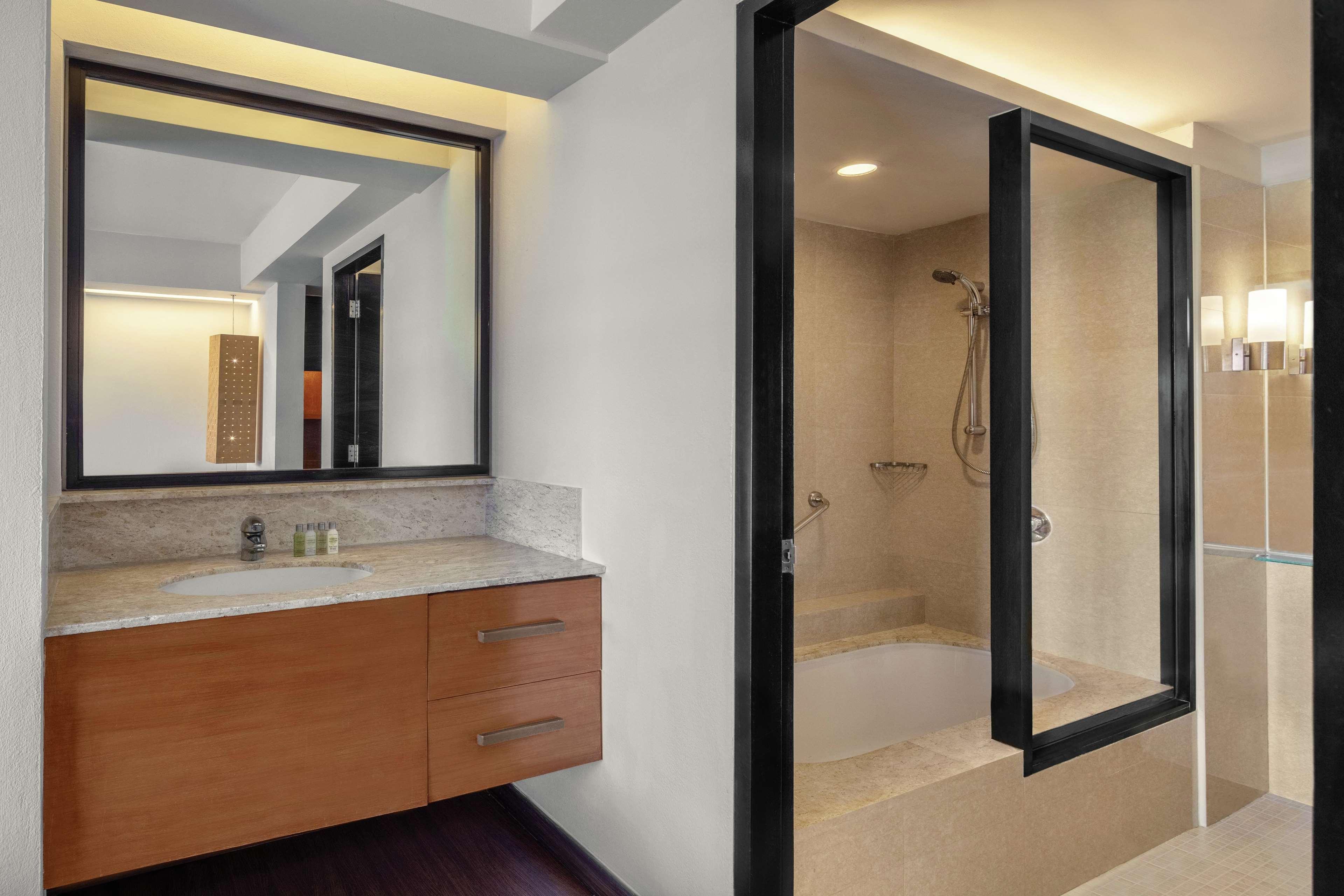 DoubleTree by Hilton Phuket Banthai Resort