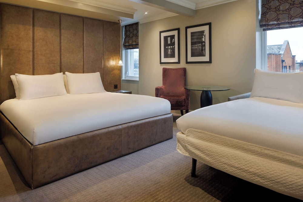 Radisson Blu Hotel London Bloomsbury 30/75