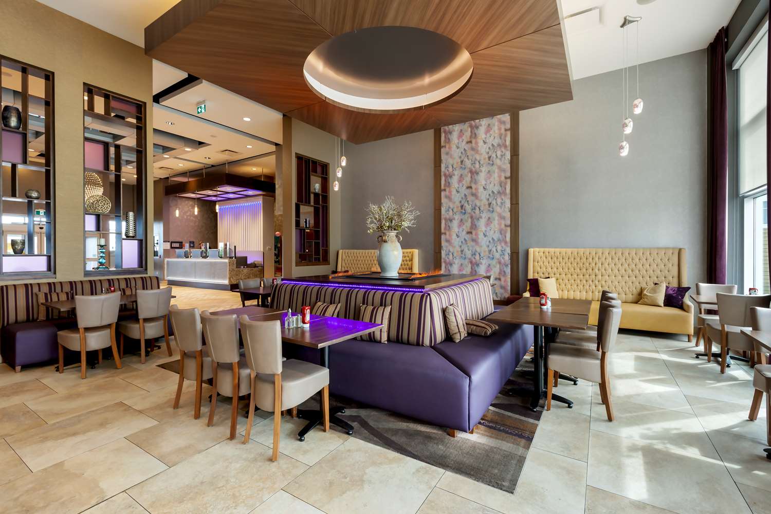 Best Western Plus St. John s Airport Hotel and Suites 26/36