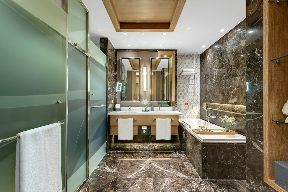 Double Bed, Regnum Carya 9/10