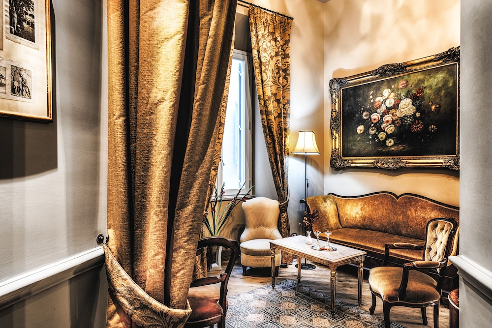 Navona Grand Suite 38/50