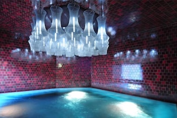 Hotel Donatz 30/57