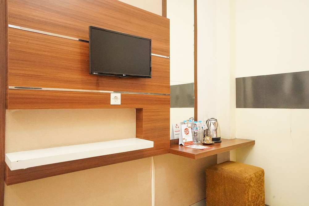 Oyo 450 Semampir Residence 55/64