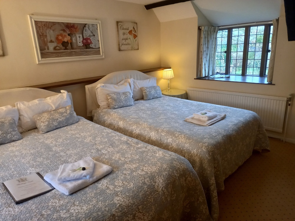 Bickleigh Castle Hotel - Castle 16/64