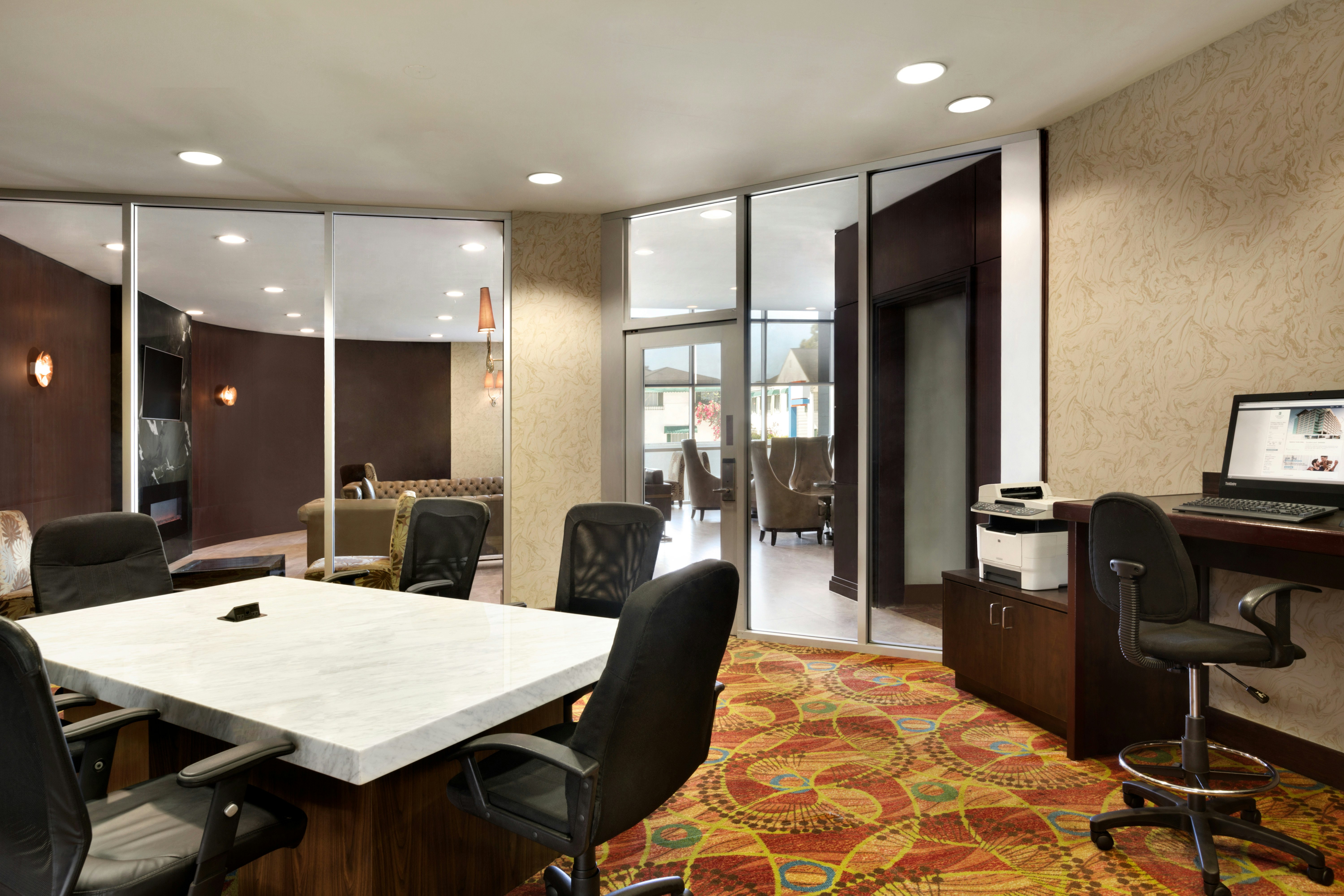 Embassy Suites by Hilton Los Angeles Glendale 46/54