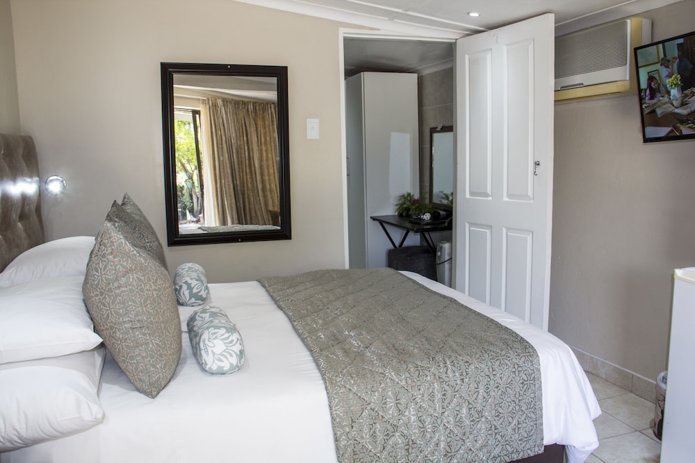 Matt's Rest B&B And Self Catering 10/50