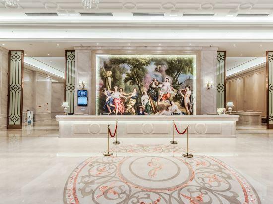 Vienna International Hotel (Nanchuan District Wanda Plaza) 14/56