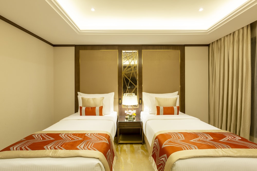 SUPERIOR, TWIN BEDS