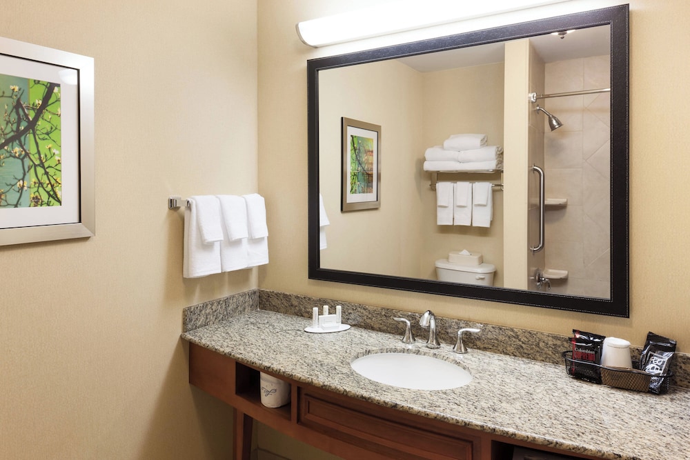 Fairfield Inn Suites Jacksonville Butler Boulevard 49/50