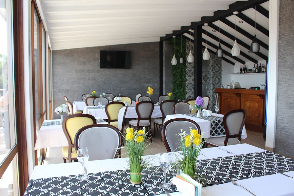 Vemara City Apart Hotel 53/68