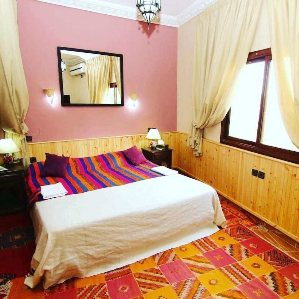 RIAD ATLAS TOUBKAL 10/62
