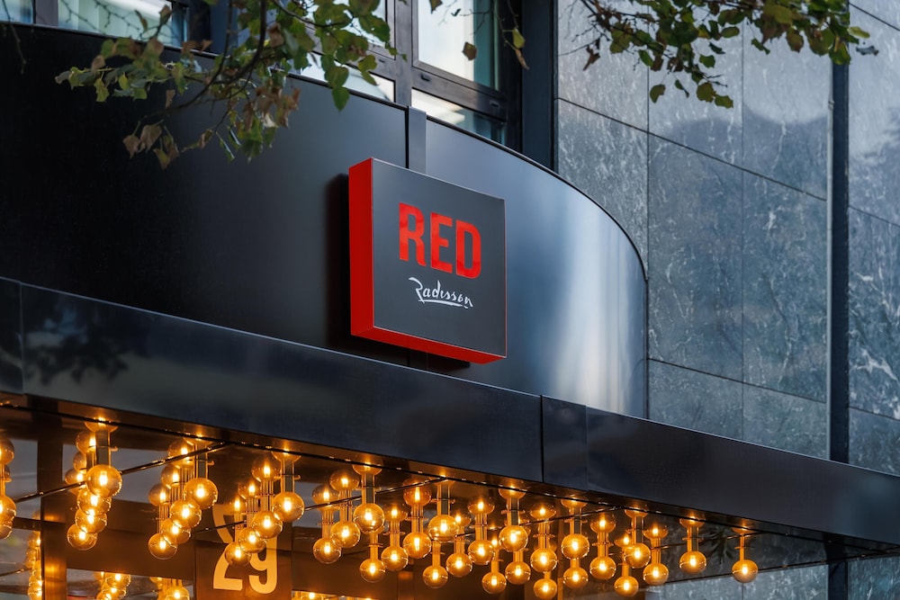Radisson RED Berlin Kudamm 4/66