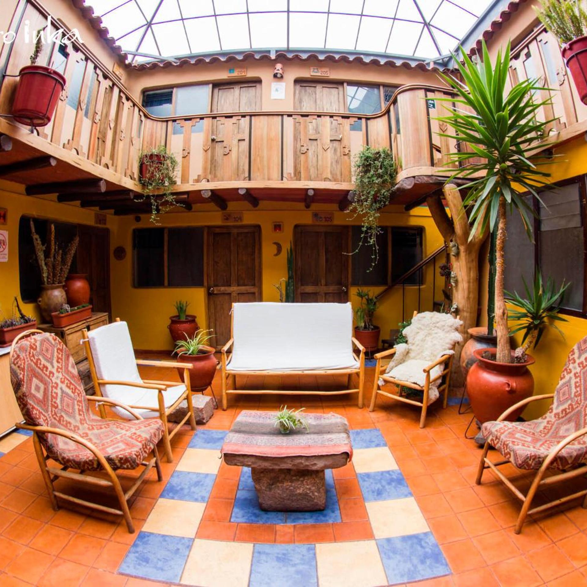Hostal Teatro Inka 39/50