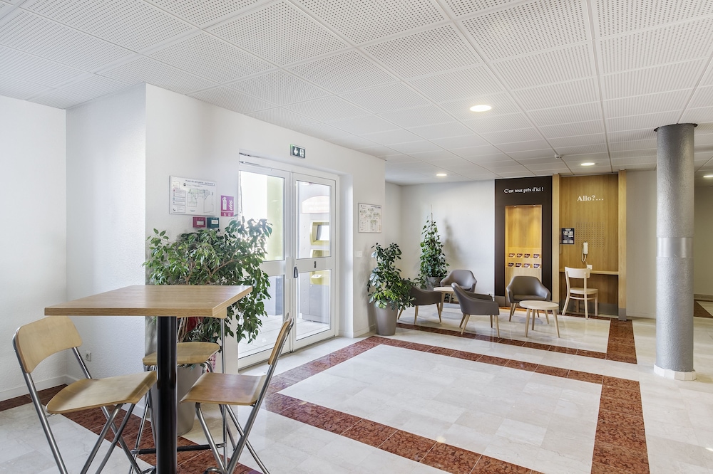 B&B Hotel Lyon Grand Stade Meyzieu 23/49