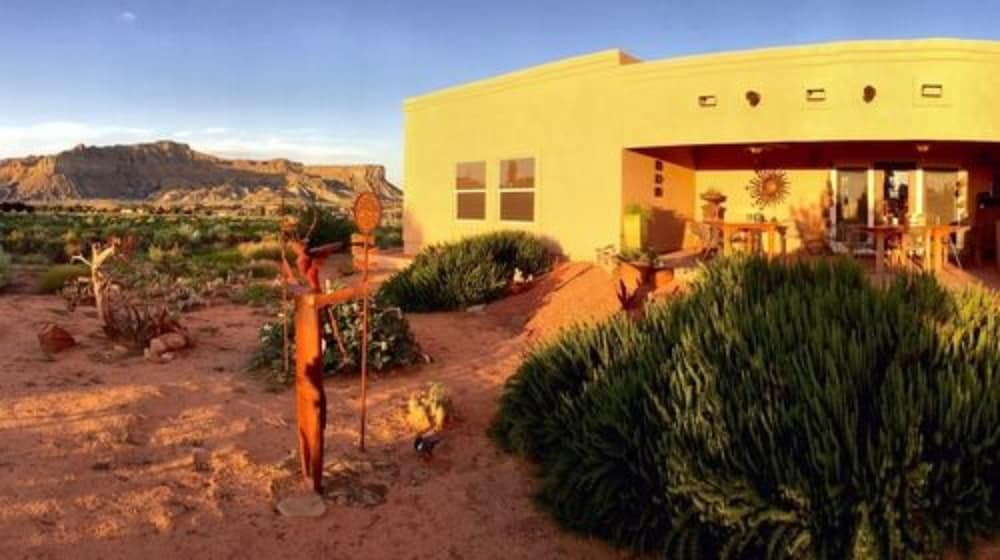 Dreamkatchers Lake Powell Bed Breakfast 55/57