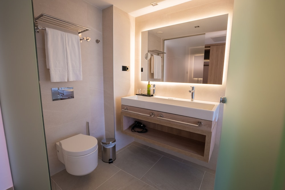 Morlans Suite Hotel Adults Only 50/51