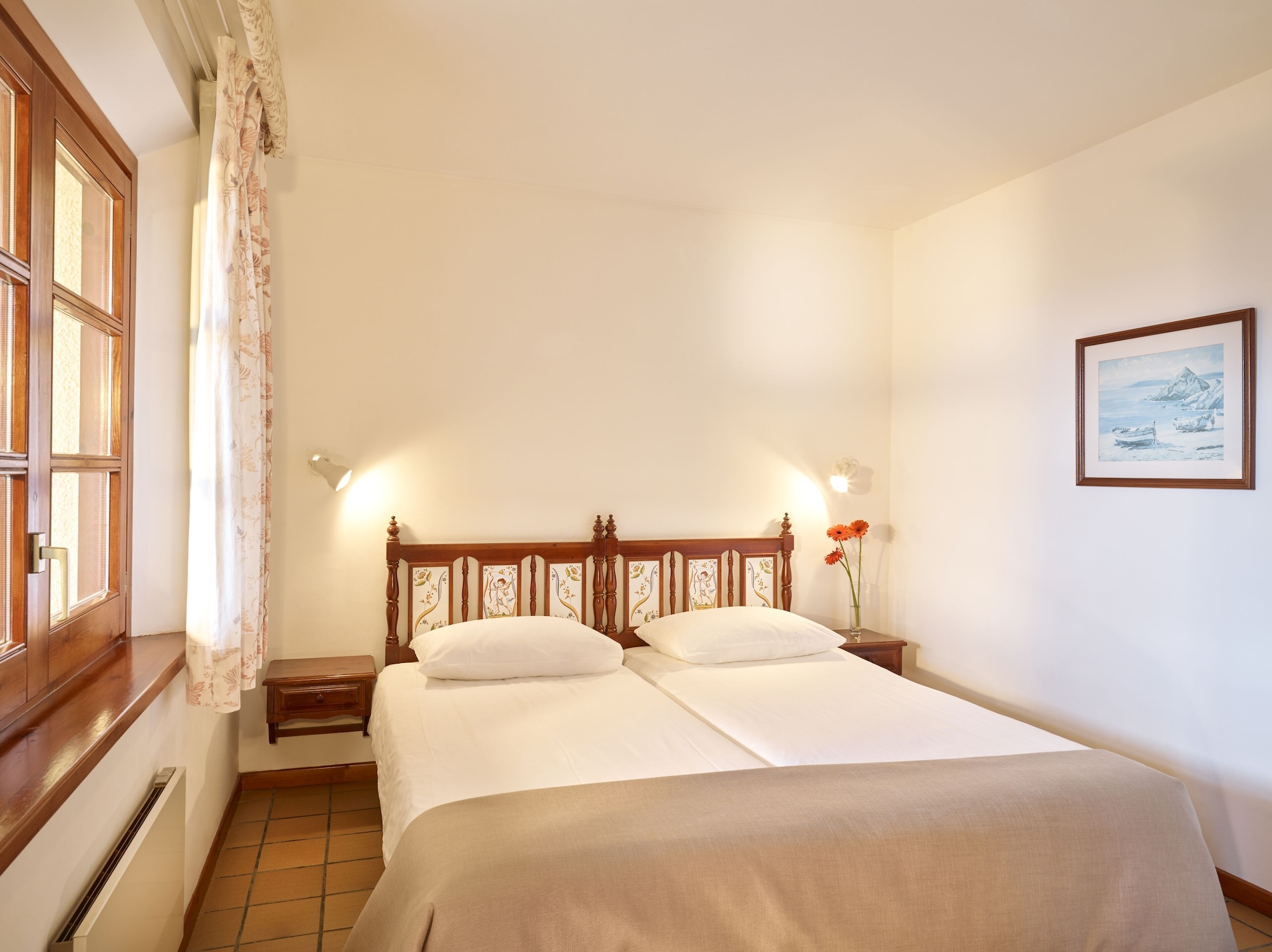 2 BEDROOMS, COMFORT, APARTMENT, BALCONY
