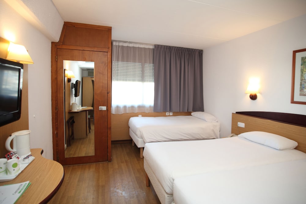 Travelodge Barcelona del Valles 15/55