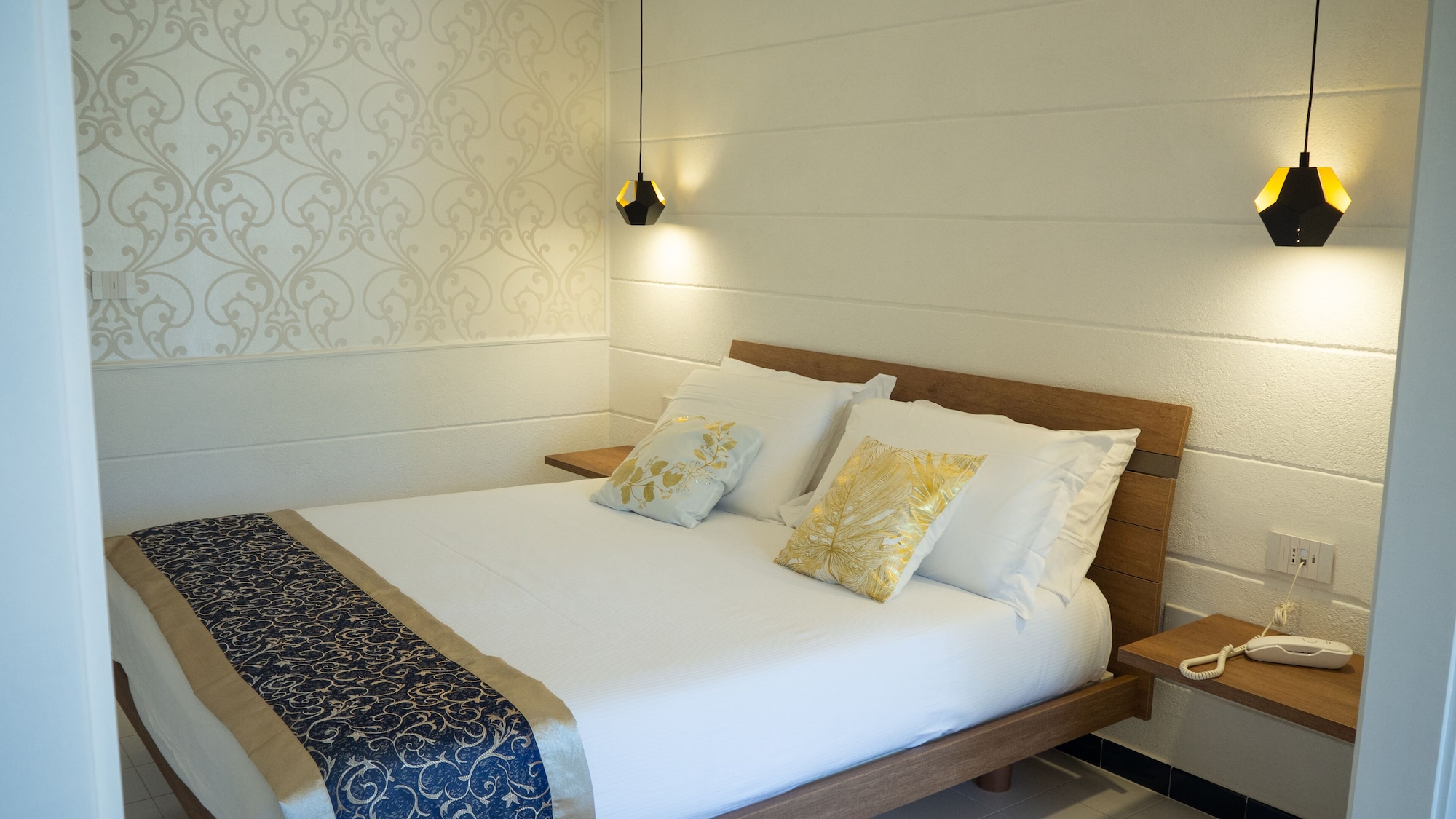 Superior, Double Bed, Private Garden