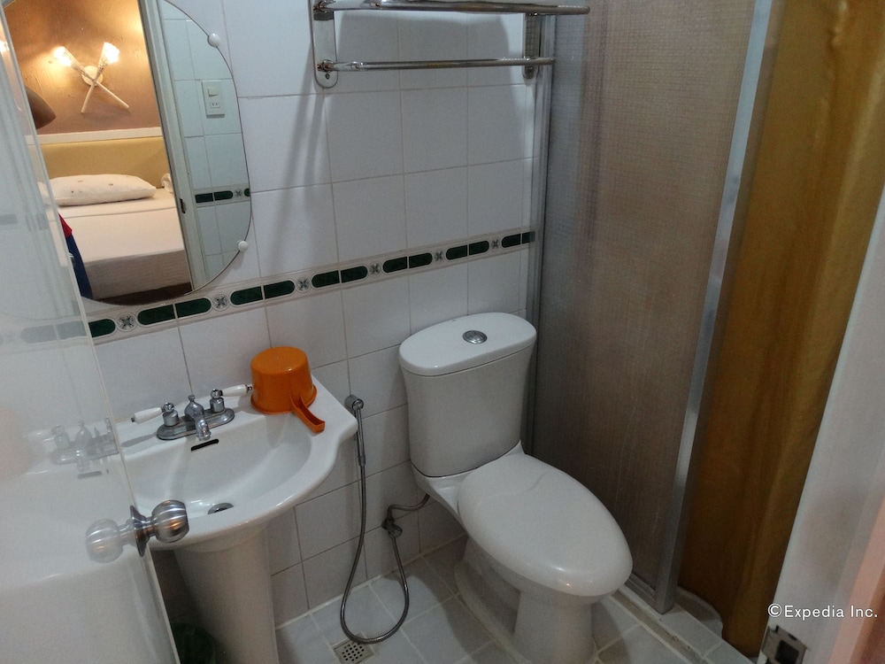 Urban Travellers Hotel Ex Shogun Suite Hotel 24/72