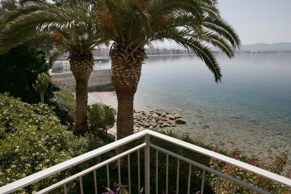 Hotel Theoxenia 50/55