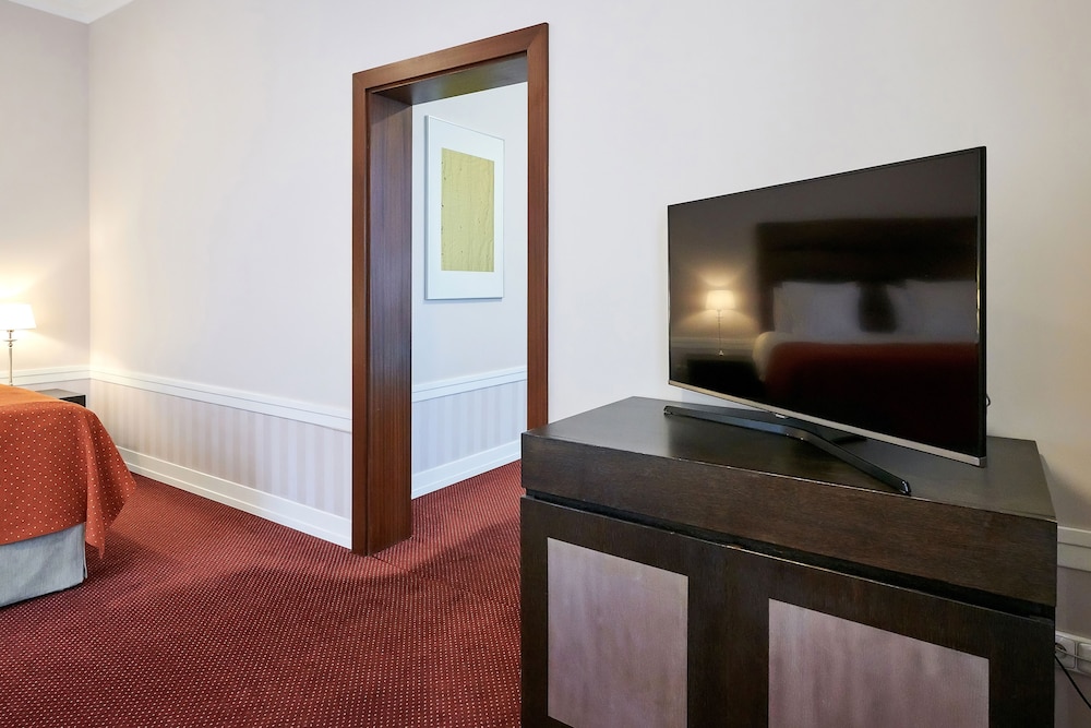 La Boutique Hotel 25/48