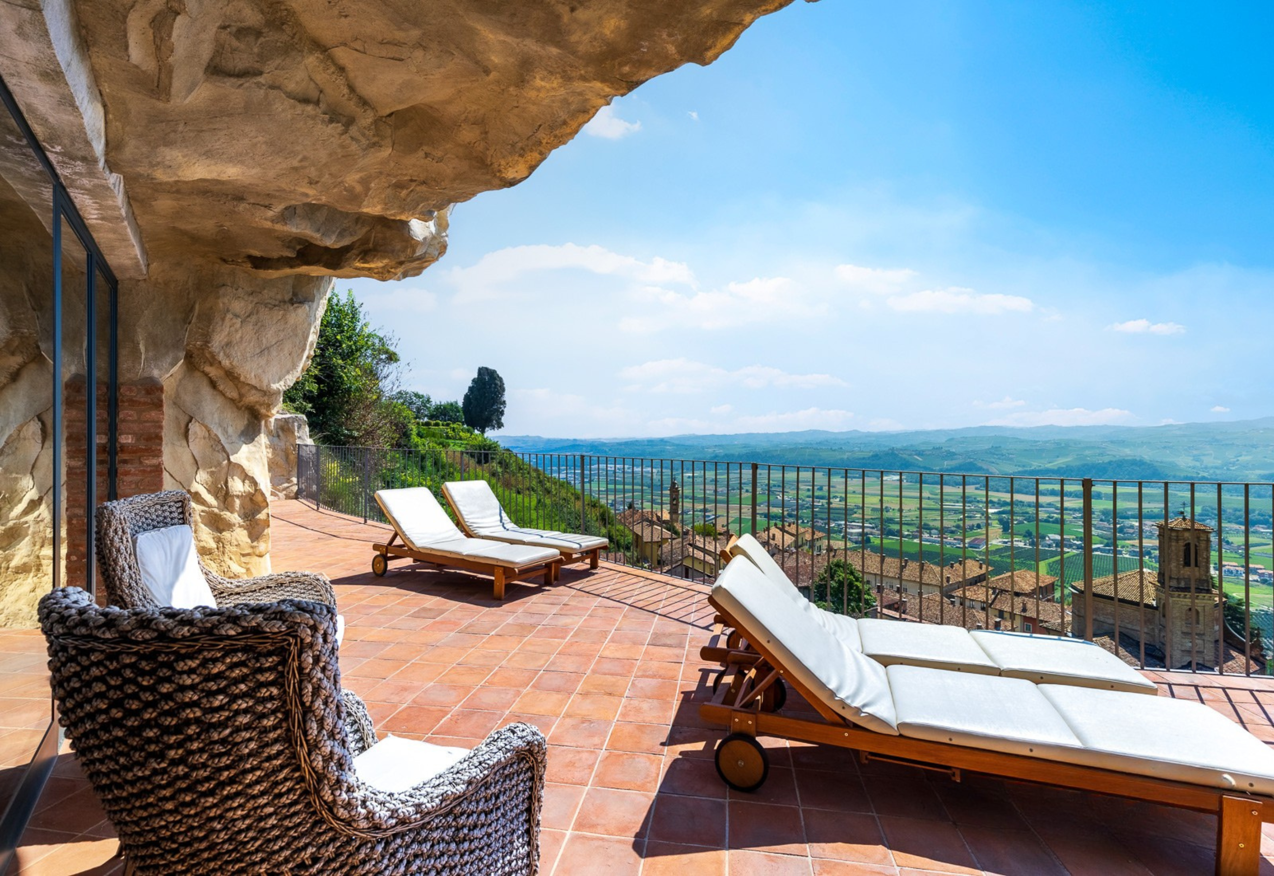 Castello di Guarene Relais and Chateaux 36/44