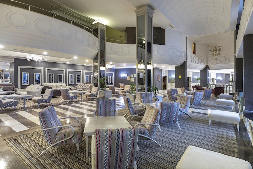 Bella Resort Hotels And Spa 38/73