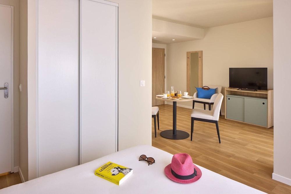 Quality Aparthotel Rouen 27/31