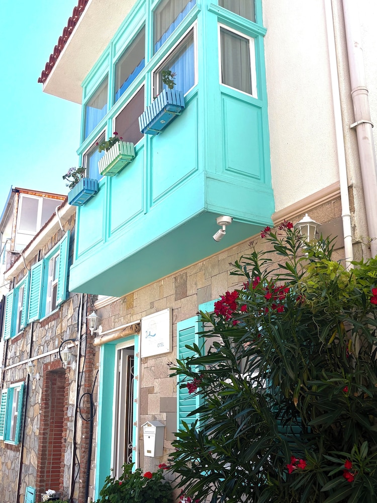 Bozcaada Denizyildizi Otel 6/44