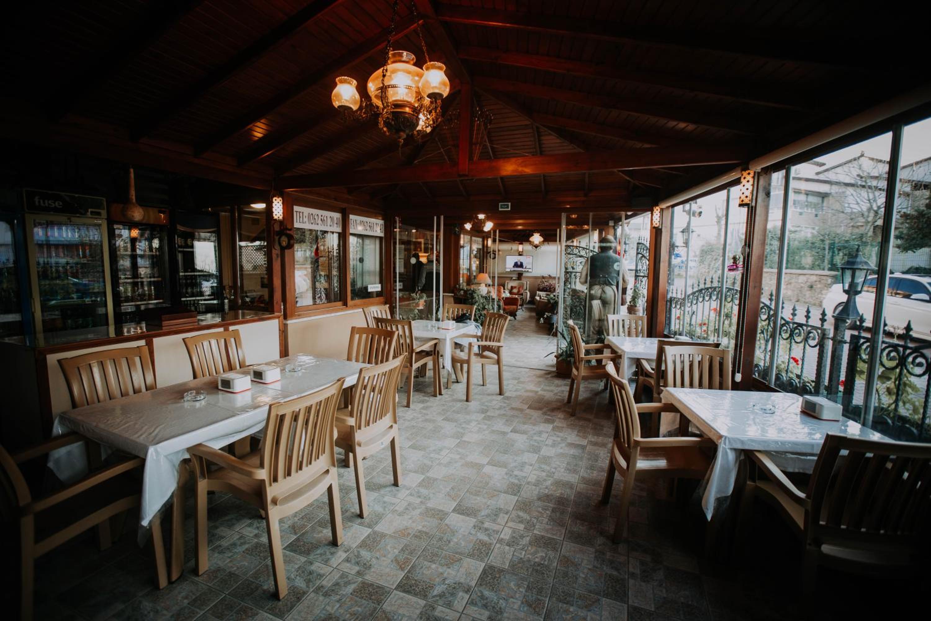 Erish Apart Hotel 27/35