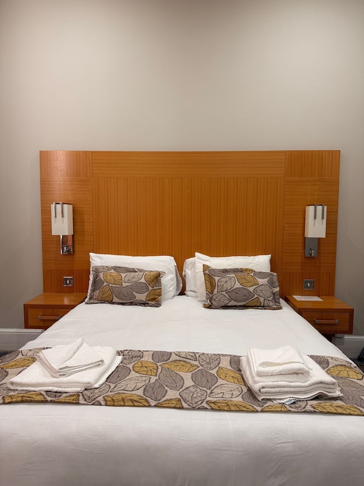 New Wilmington Hotel 18/58