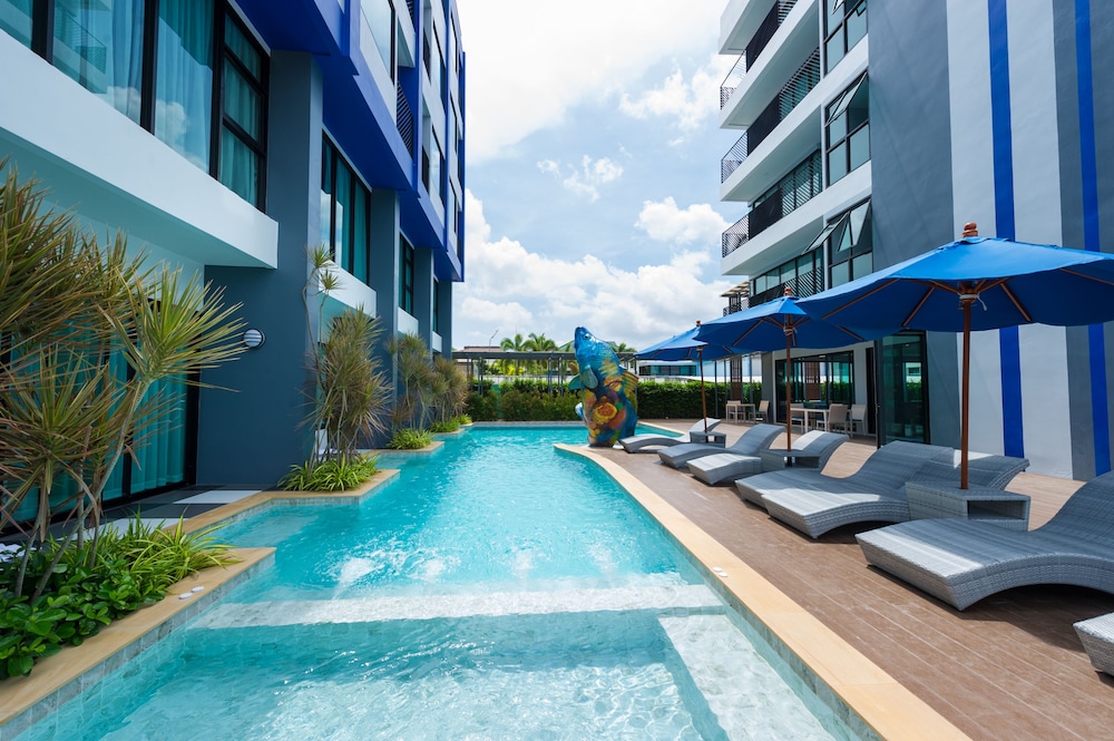 Krabi Seabass Hotel 81/85